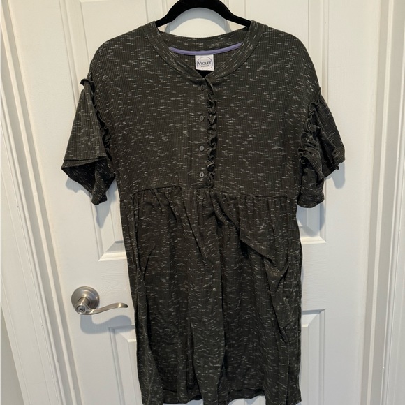 Violet Weekend Dresses & Skirts - Violet Weekend Grey Knit Dress Size M